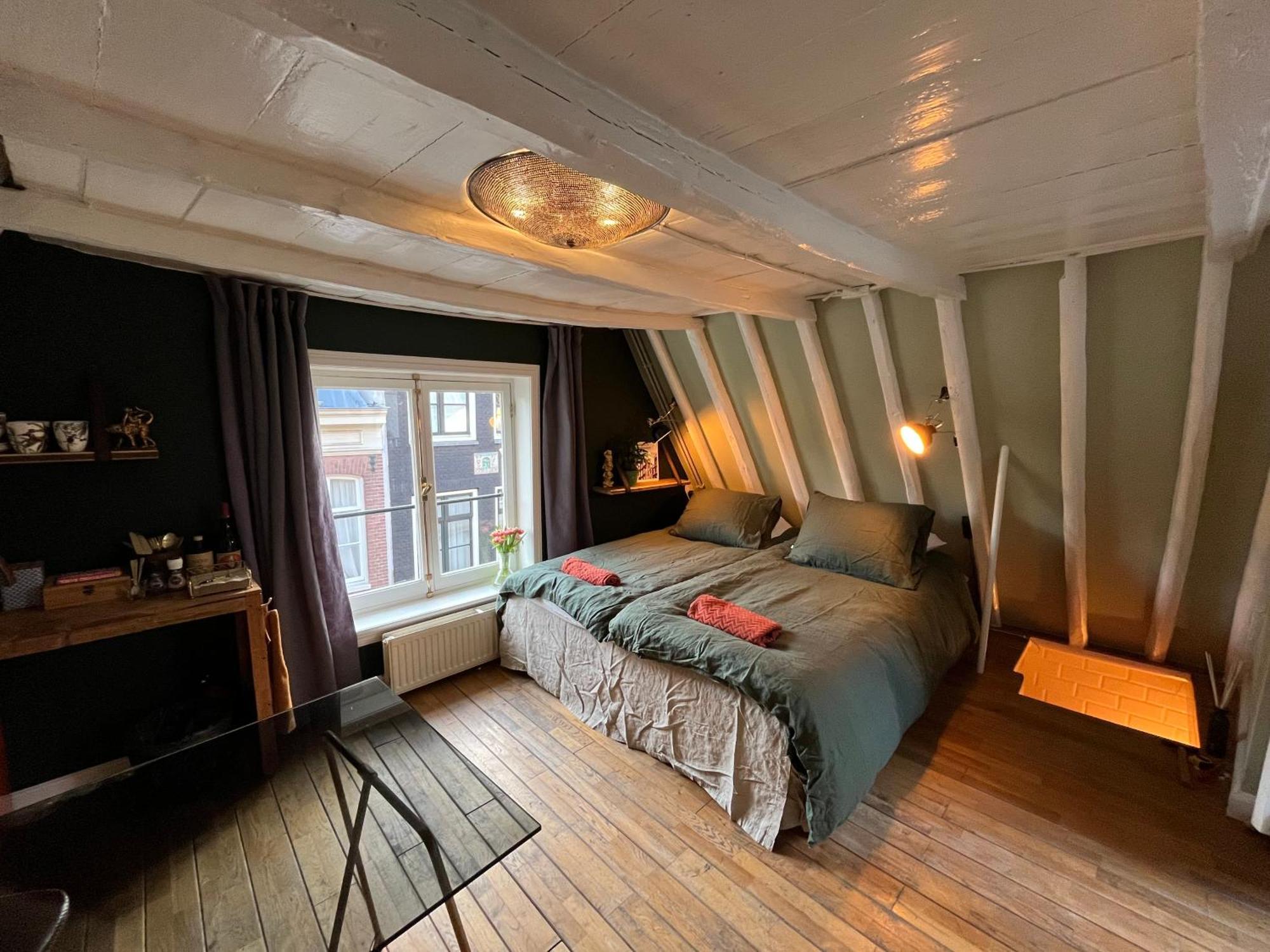 Attic Monkeys Lodge Amsterdam Eksteriør billede
